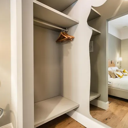 Alma Dimora Guest house